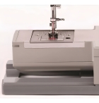 Máquina de costura reta Singer Facilita Pro 4423 portátil - cinza