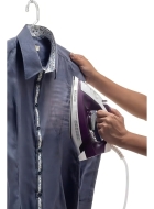 Ferro de Passar Roupa com Vaporizador Black Decker, Modelo FX2500, Base de Cerâmica Antiaderente