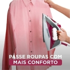 Ferro de Passar Roupa com Vaporizador Black Decker Modelo FX2200 com Opção de Passar a Seco ou a Vapor Base Antiaderente Rosa
