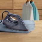Ferro De Passar A Vapor E A Seco Experience Com PowerVapour e Desligamento Automático (ESI70) Electrolux