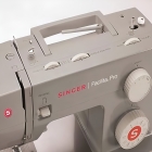 Máquina de costura reta Singer Facilita Pro 4423 portátil - cinza