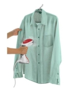 Vaporizador Higienizador de Roupas Portátil Black Decker Modelo BDV2000V Vermelho Potência 1200W