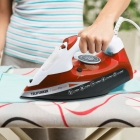 Ferro De Passar A Vapor Telefunken Steam Pro 2200 Verm Cor Vermelho