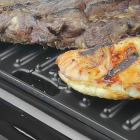 Grill Sanduicheira Asteria Compact Mallory 900w Com Coletor Cor Cinza