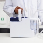 Aspirador De Fluídos E Secreções 16 L Aspiramed Dellamed Cor Branco e Azul