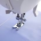 Máquina De Costura Eletrônica Singer C5605 Cor Branco