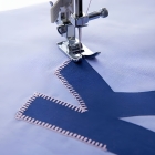 Máquina De Costura Eletrônica Singer C5605 Cor Branco