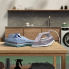 Ferro de Passar Seco e vapor Electrolux base Cerâmica Glissium vapor vertical extra alta capacidade 2200W Cabo 1.80m ESI50