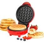 Forma De Waffle Elétrica Mini Formato Clássico Redonda Cor Preto / Vermelho