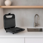 Sanduicheira Eletrica Grill 110v 2 Em 1 Preto /inox 750w Antiaderrente Com Trava Para Lanche Omelete Crepioca Sanduiches Prático Gourmet