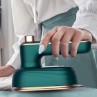 Mini Ferro De Passar Portátil Para Viagem Cabe Mala Roupa Cor